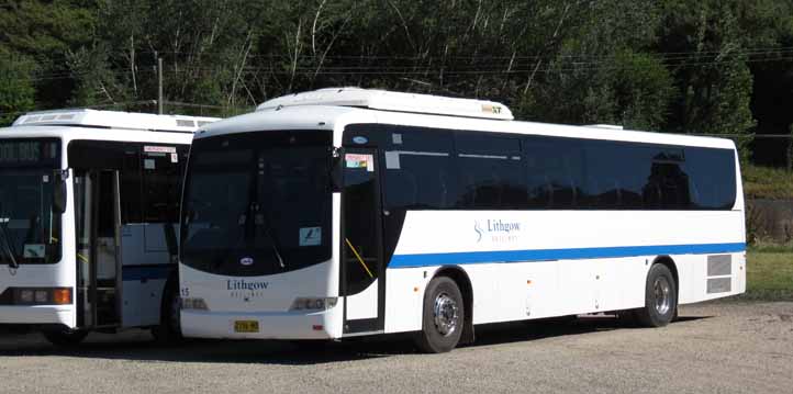 Lithgow Mercedes OH1830L Mills Tui Orbit 15